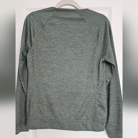The American Outdoorsman Women's Performance Pullover Top Green Size M - Picture 3 of 6
